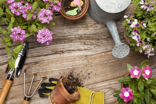 Secure payment concept for Landscapers Canary Wharf